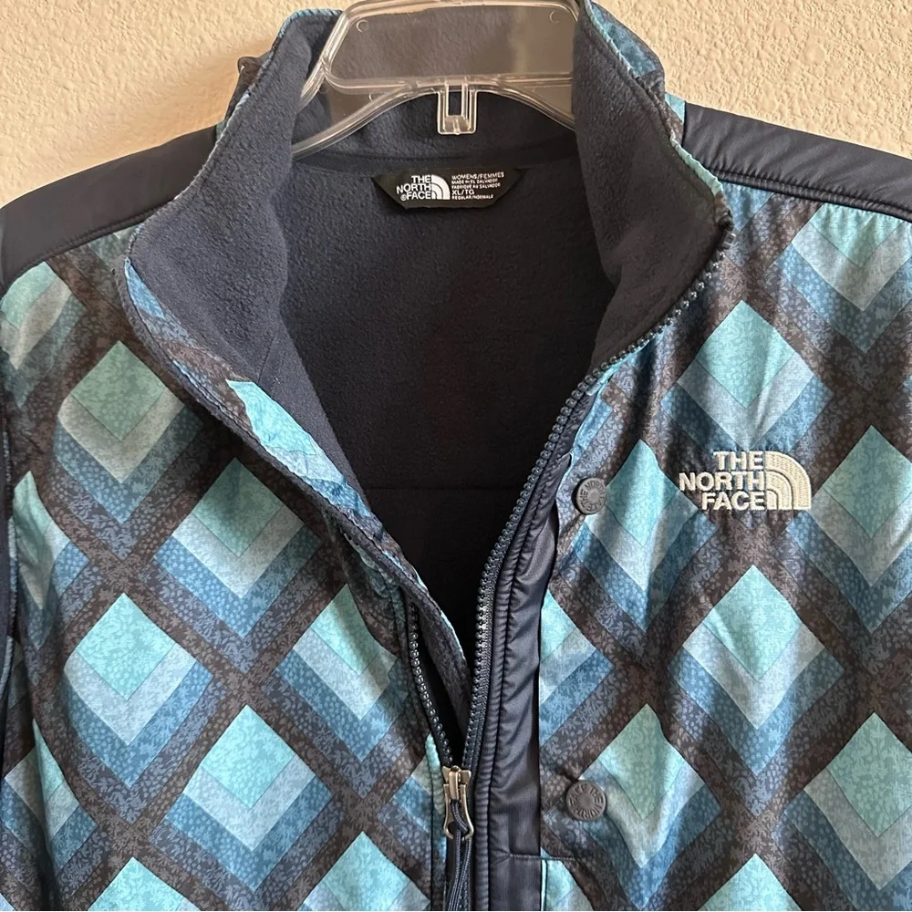 The North Face women’s 200WT Tundra pullover quilted fleece half zip size small‌